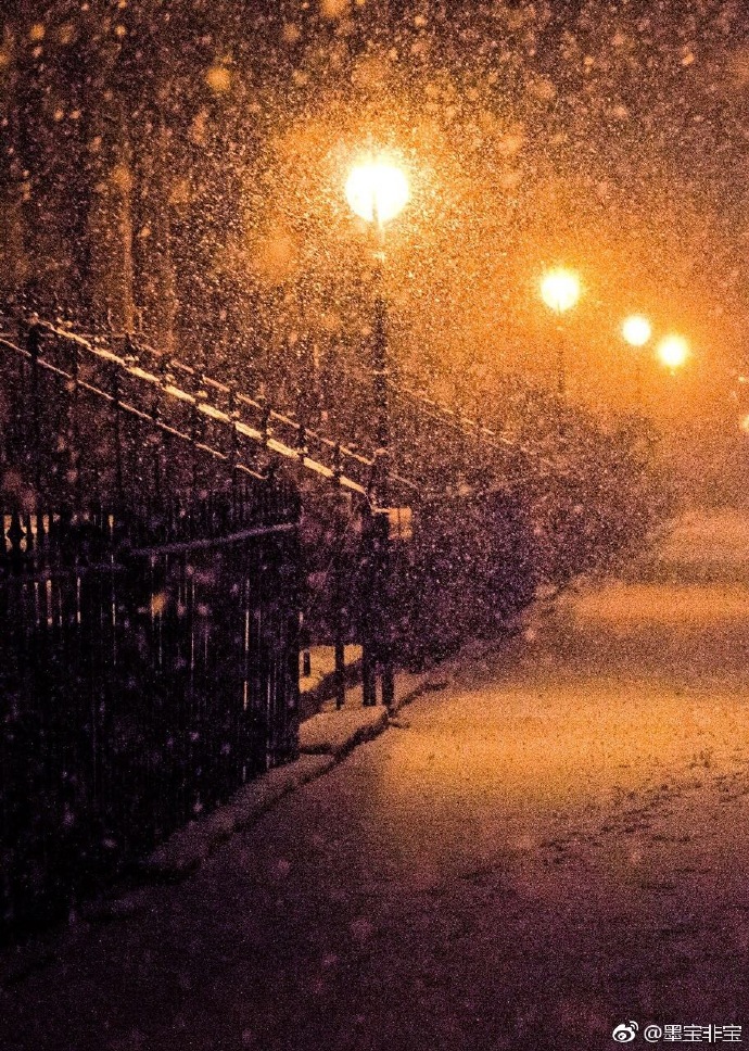 在暴雪时分小说男女主亲密